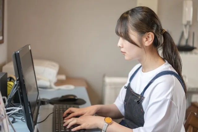 リモートワーク可能な事務職